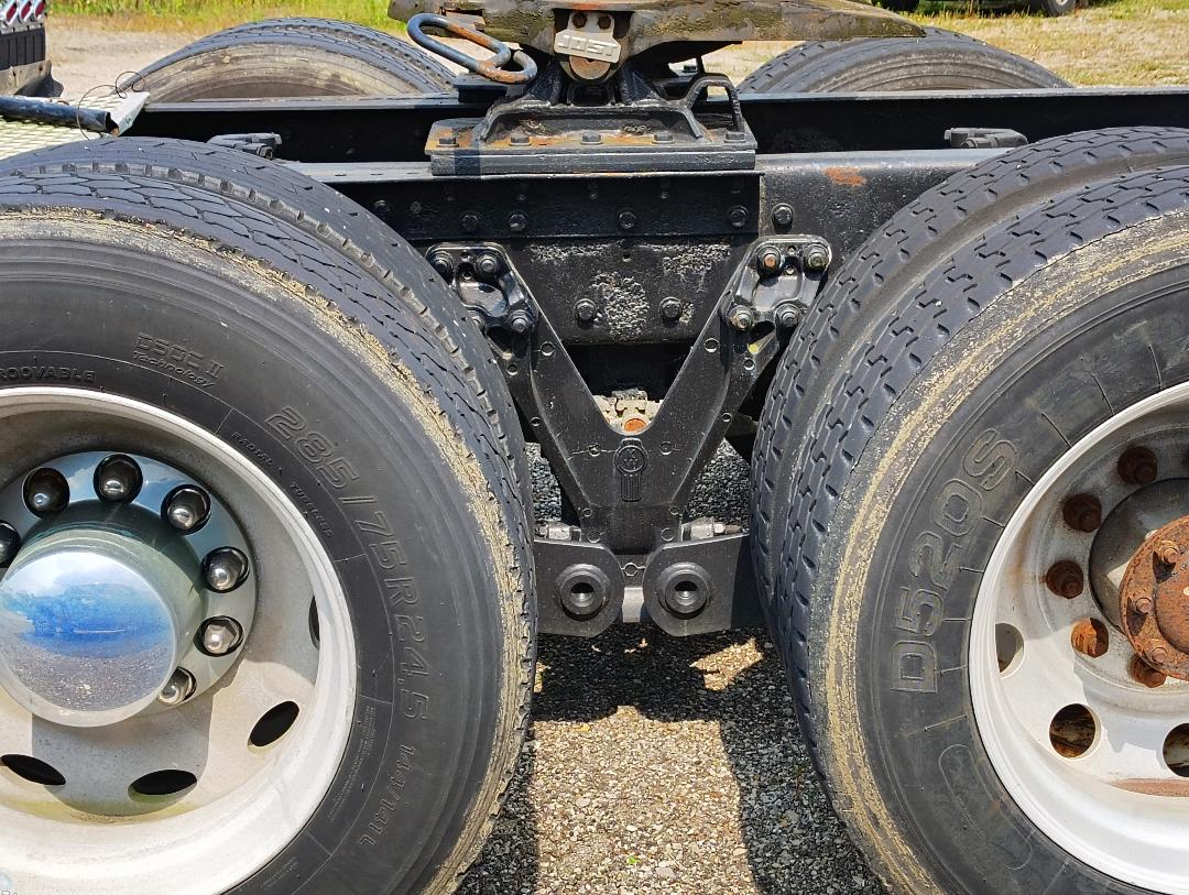 1999 KENWORTH W900L - Image 9